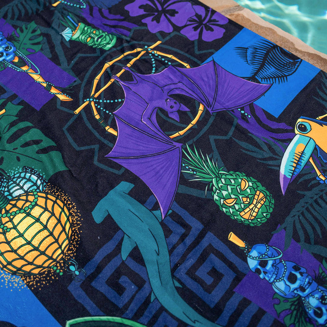 Creepy Cove Towel - Black Mast