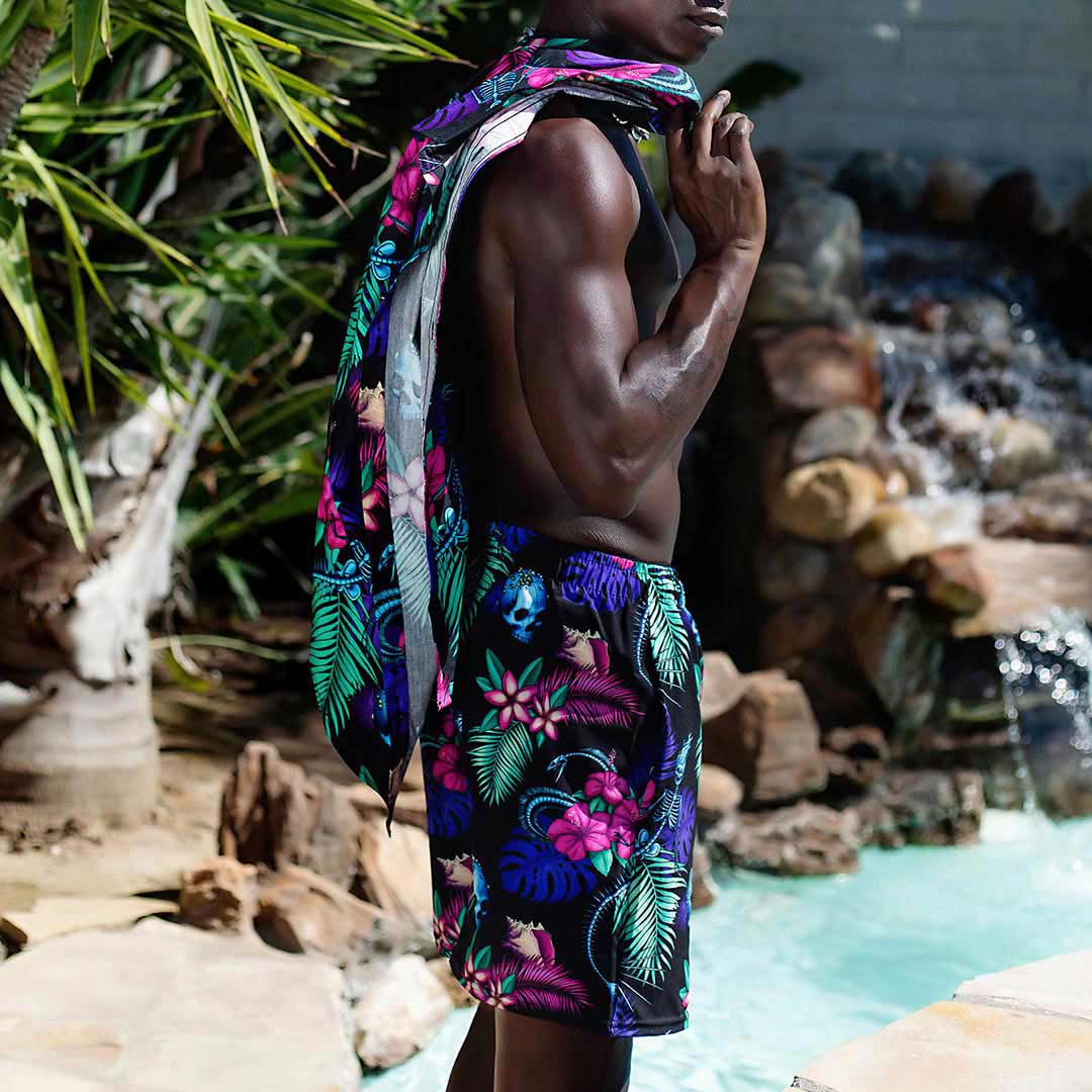 Tropigoth Shorts - Black Mast