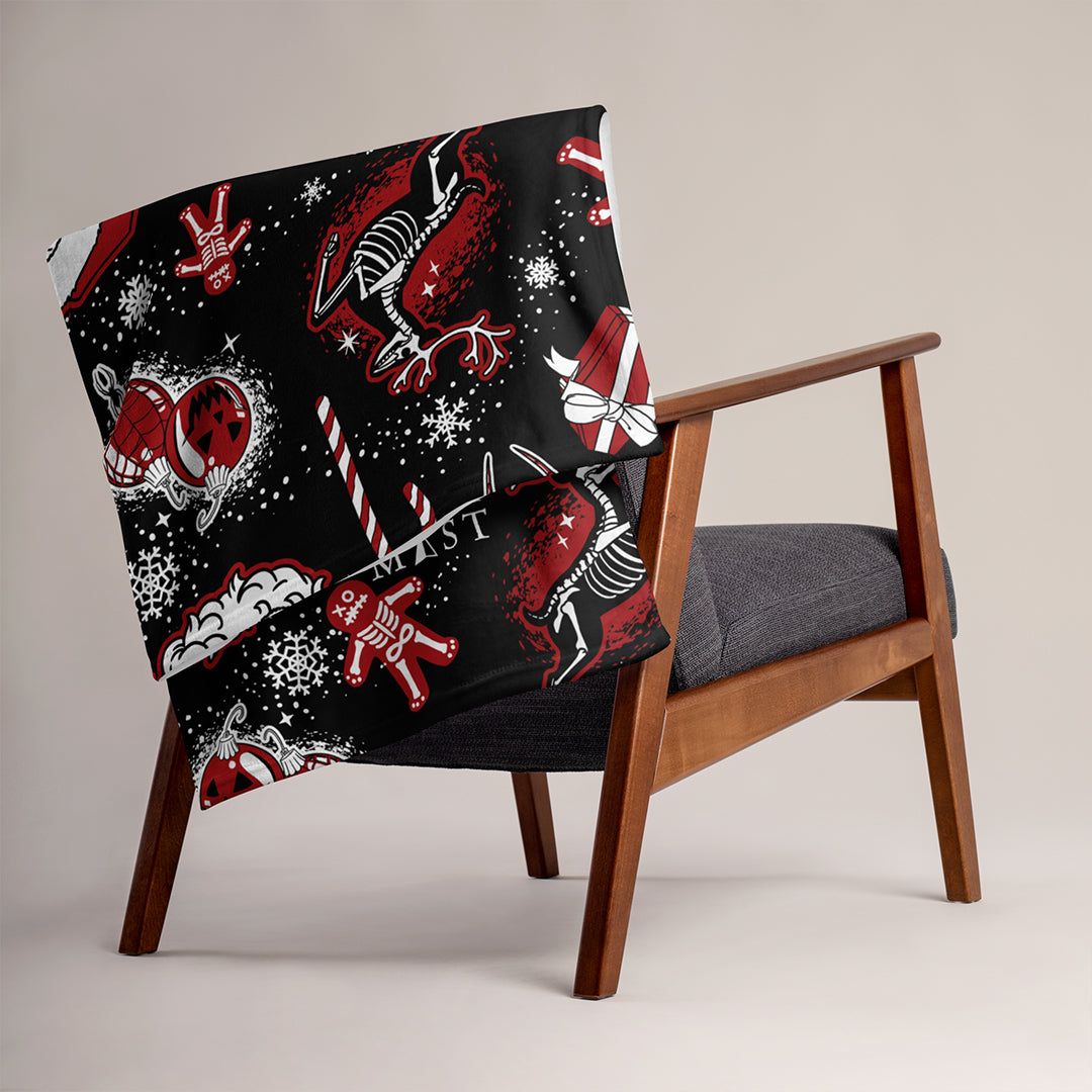Skelly Claus Fuzzy Throw Blanket - Black Mast