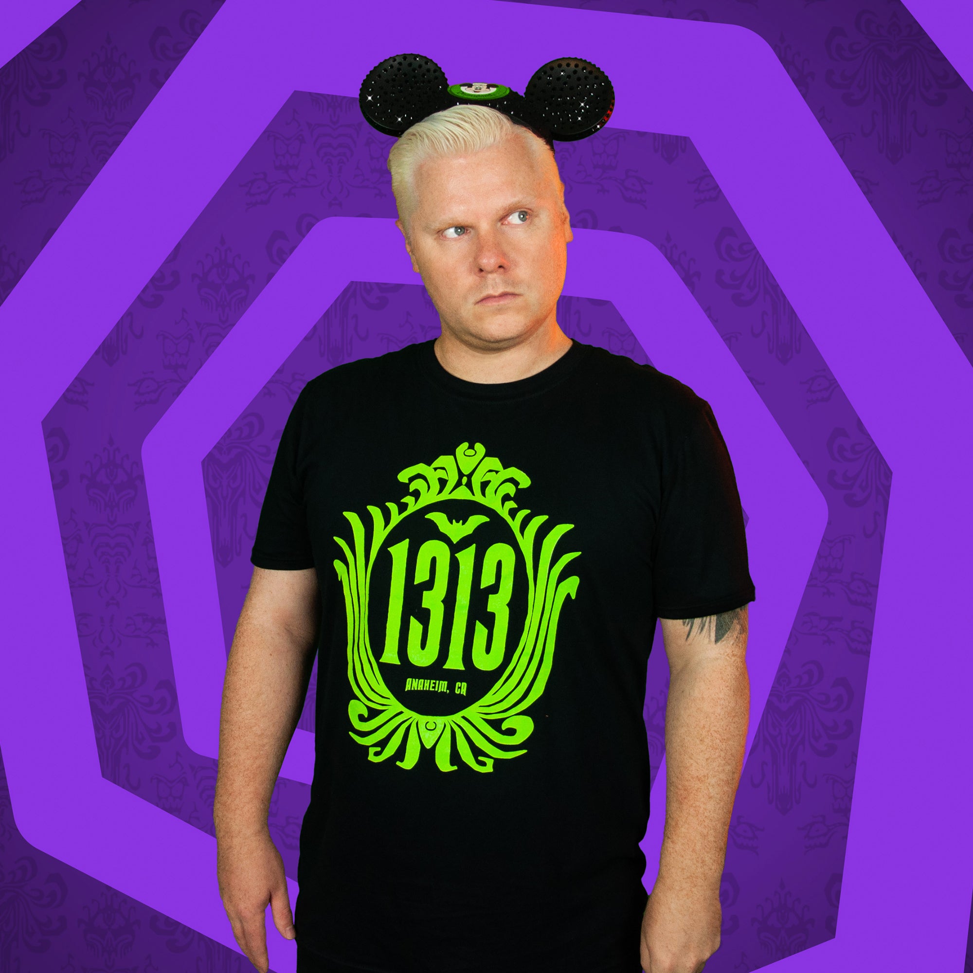 1313 Unisex T-shirt - Black Mast